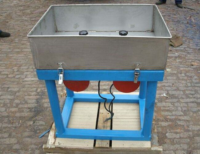 振動(dòng)平臺電機(jī)受潮怎么處理才能正常使用